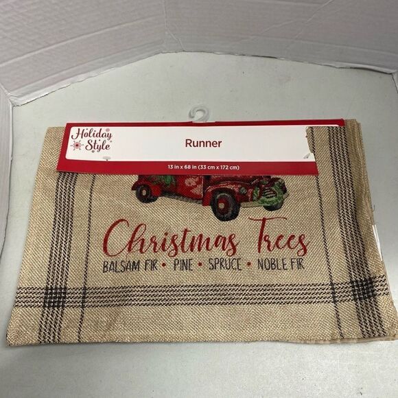 HOLIDAY STYLE‎ Table Runner Red Truck 13”X68” - Picture 6 of 6